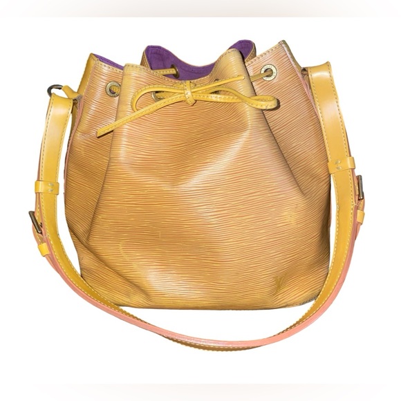 Authentic Louis Vuitton Noe Yellow Epi Leather bag 🥳 - Picture 1 of 12